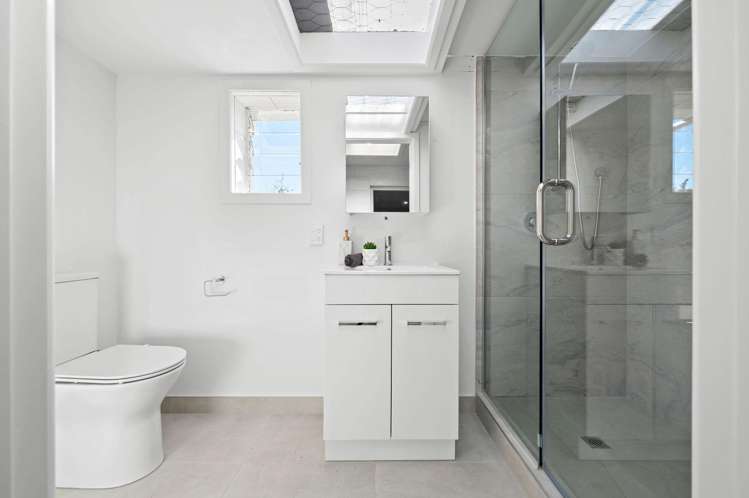 8 Dalesford Street Silverdale_21