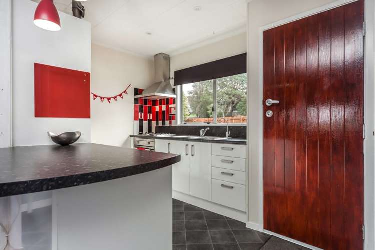 84 Anich Road Massey_5