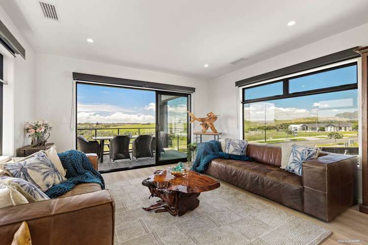 5 Nola Avenue Glenbrook_20