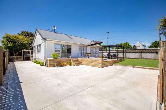 Modern, Bright, & Move-In Ready