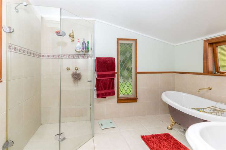 1029 Te Waitere Road Taharoa_20