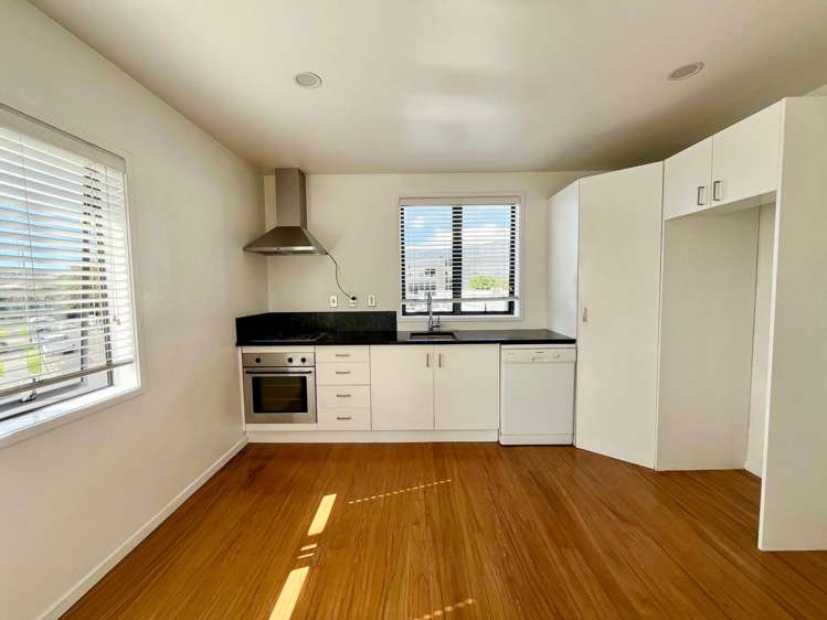 1/53 Main Highway Ellerslie_3