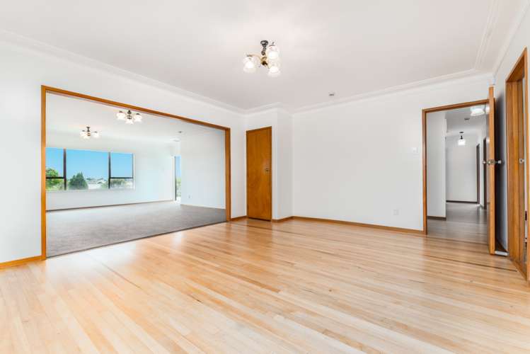 131 Mcleod Road Te Atatu South_10