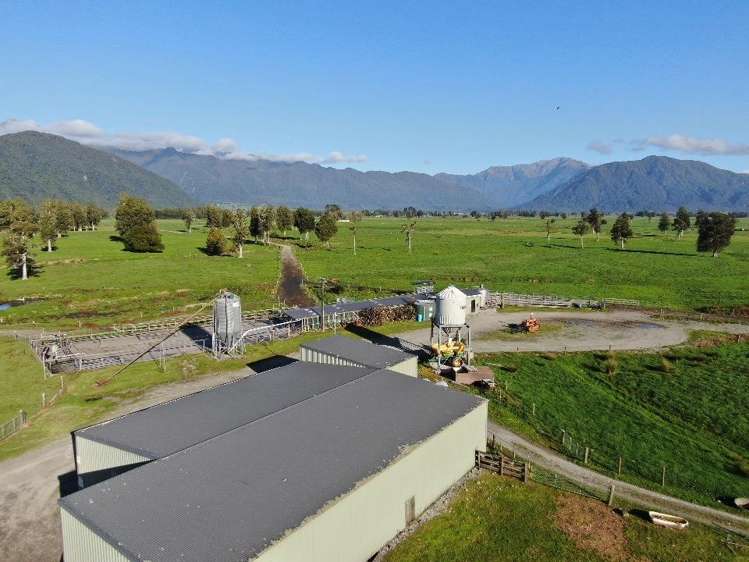 212-222 Municipal Road Kowhitirangi_11