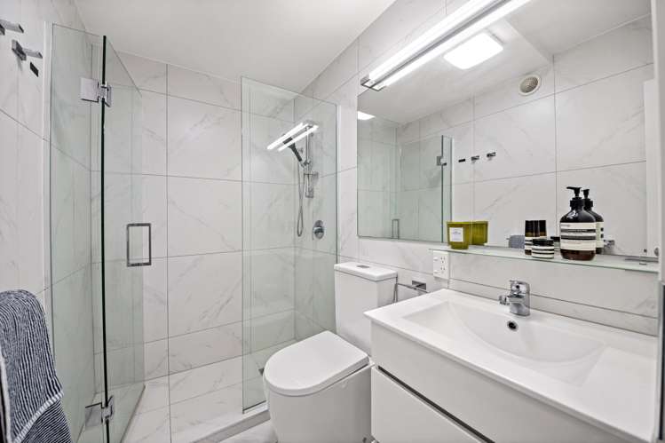 2/67 Sarsfield Street Herne Bay_12