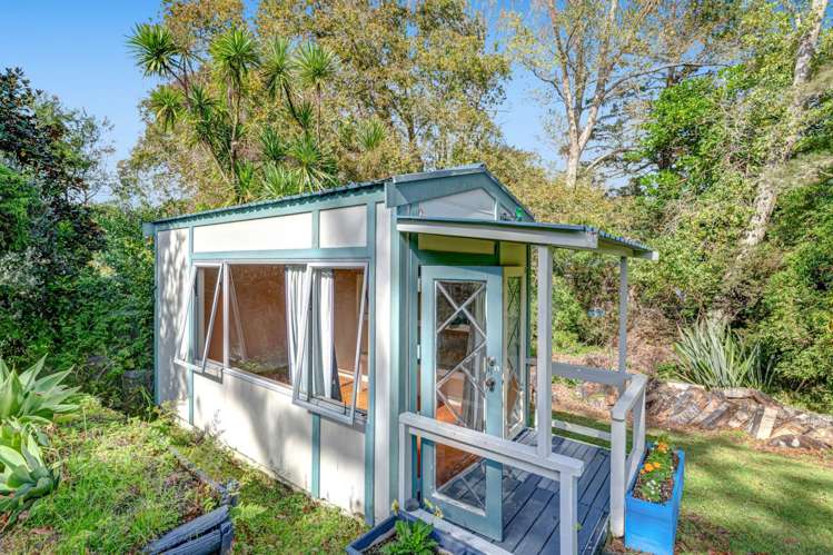 89 Brian Crescent Stanmore Bay_18