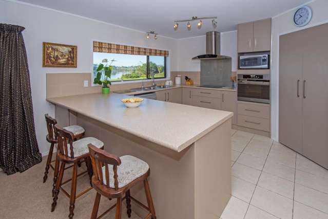 124 Carnoustie Drive Wattle Downs_2