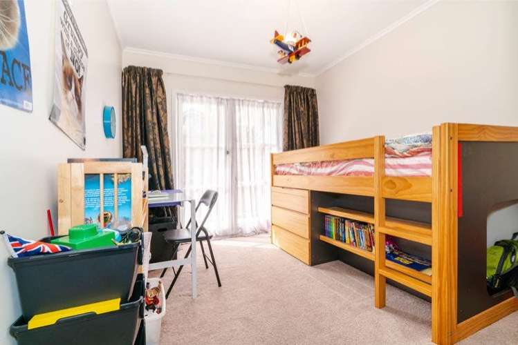 54 Ravenwood Drive Forrest Hill_12