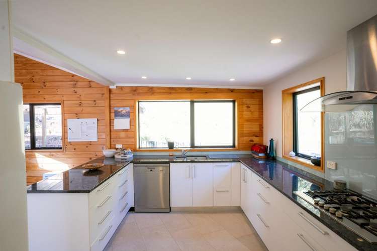 40 Ridgewood Drive Ridgewood_15