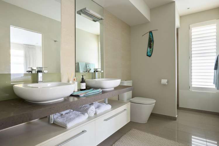 145 Waratah Street Matua_16