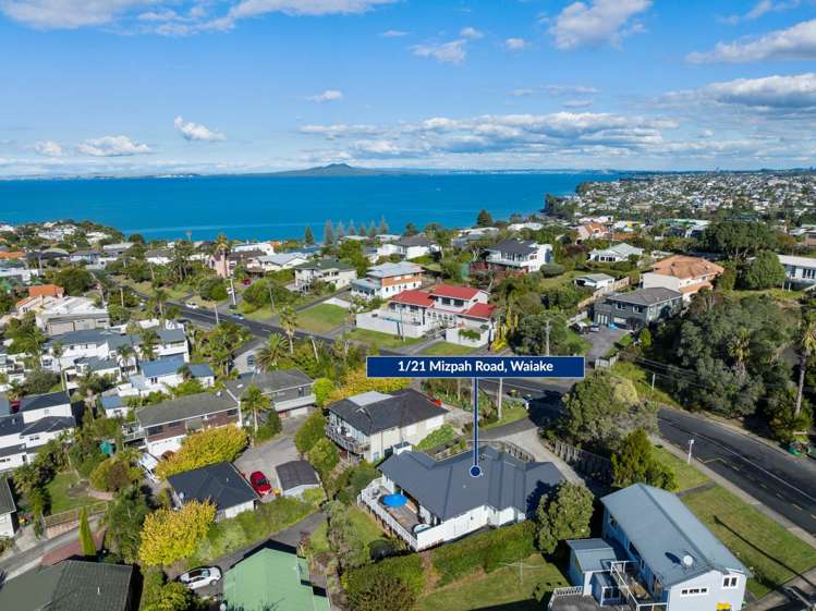 1/21 Mizpah Road Waiake_11