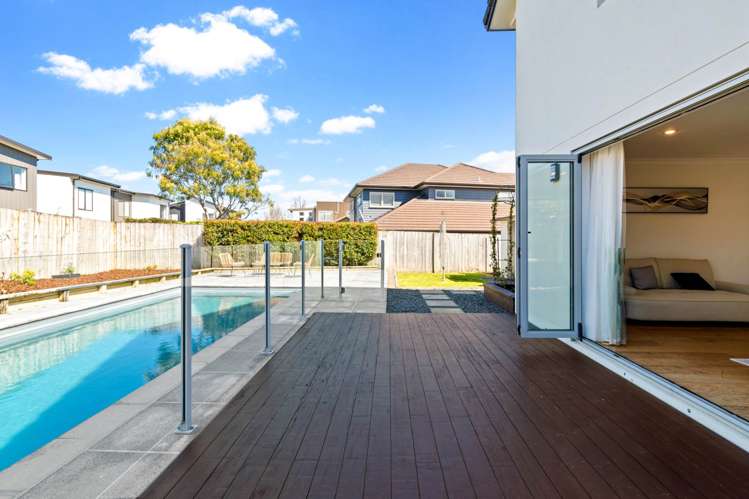 6 Fountain Avenue Karaka_12