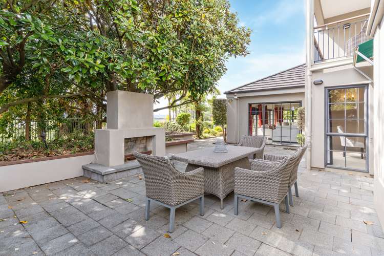 8 Mull Place Wattle Downs_17