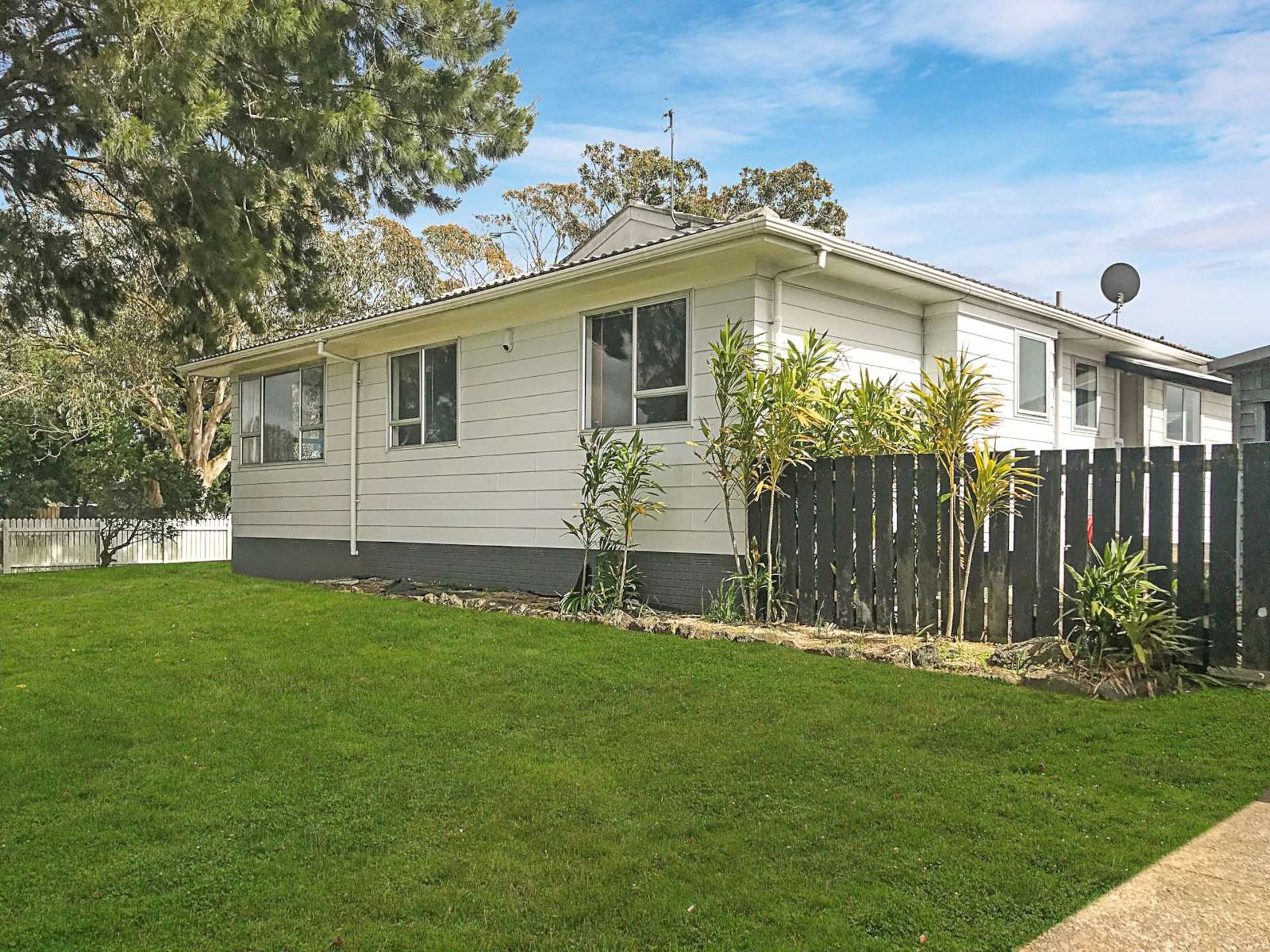 213 Wordsworth Road Clendon Park_0