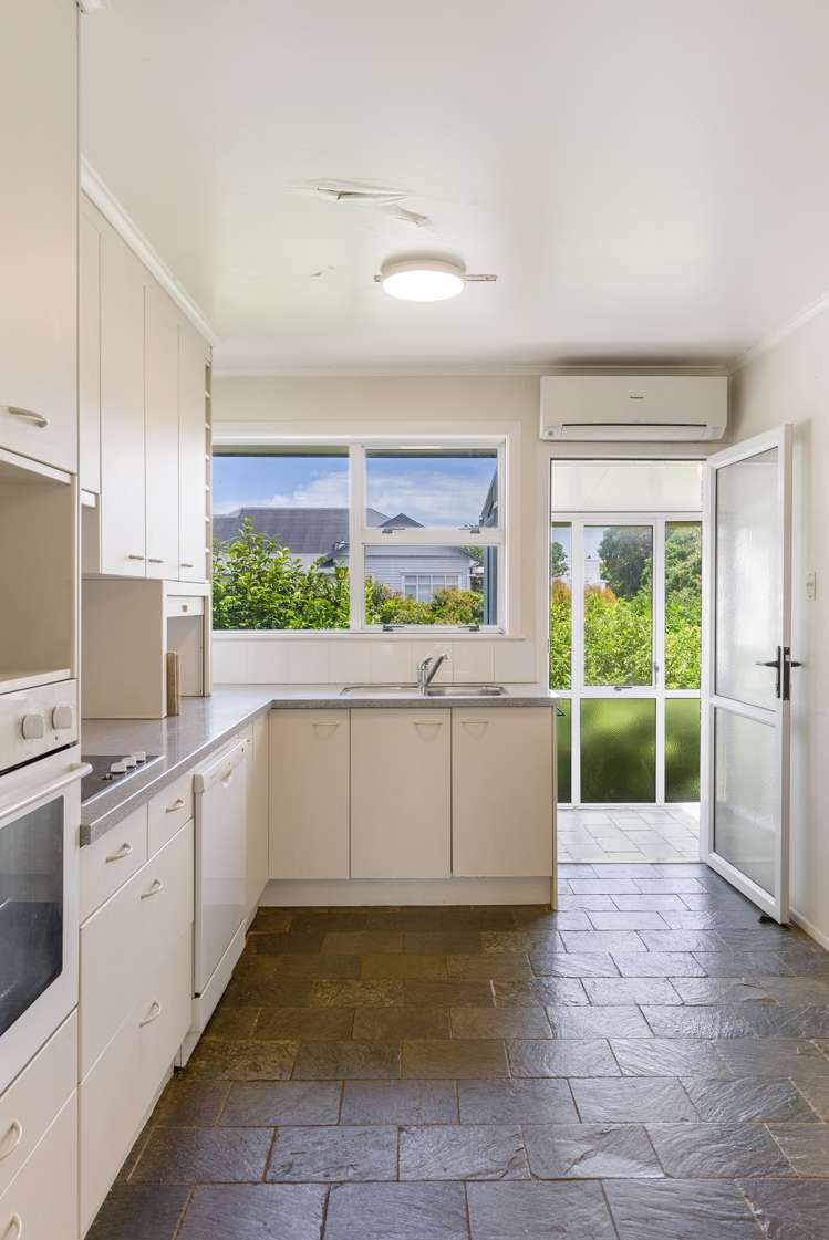 3/29 Clonbern Road Remuera_9