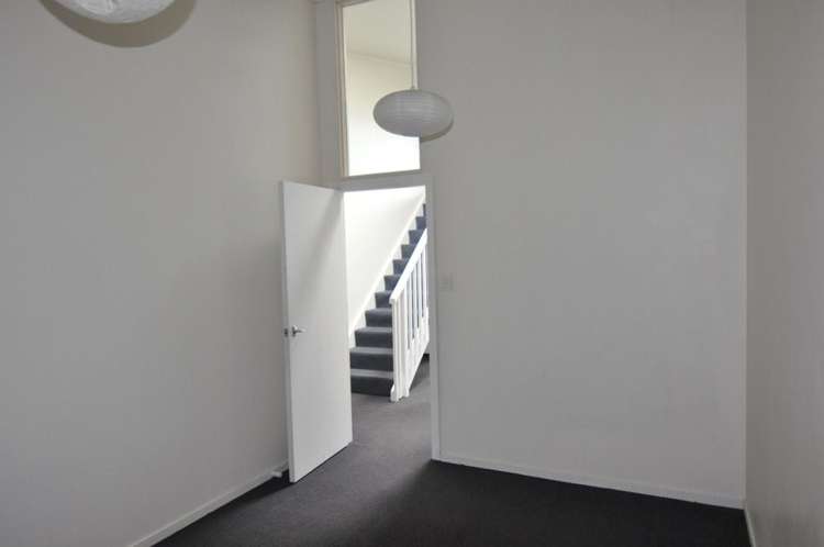 8/408 The Esplanade Island Bay_23