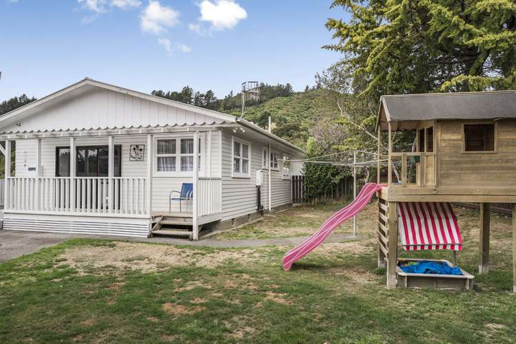 54 Peel Place Wainuiomata_15