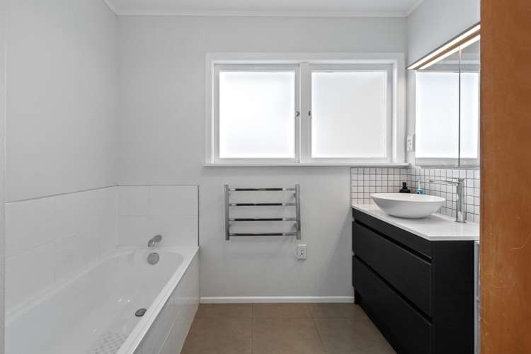 19 Morrison Crescent 1071_13