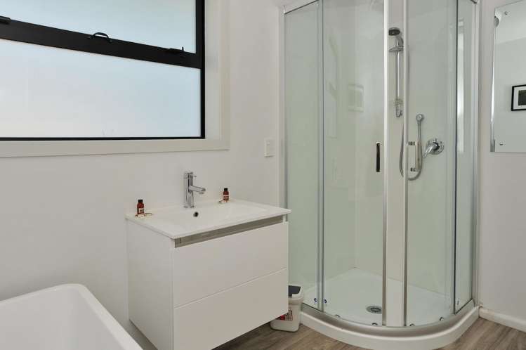 402 Ilam Road Bryndwr_14