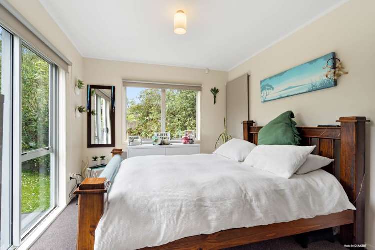 6 Pahi Place West Harbour_14