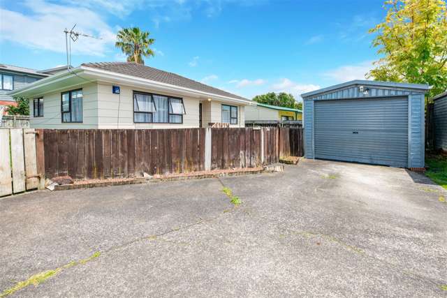 2/73 Tabitha Crescent Henderson_1