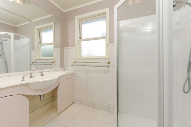 13 Bayside Avenue Te Atatu Peninsula_13