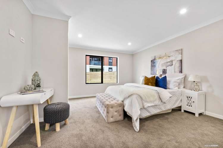 3182c Great North Road New Lynn_5