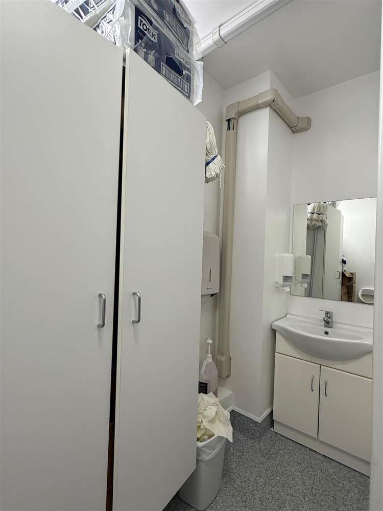 Level 2, 1 Knights Road Hutt Central_7