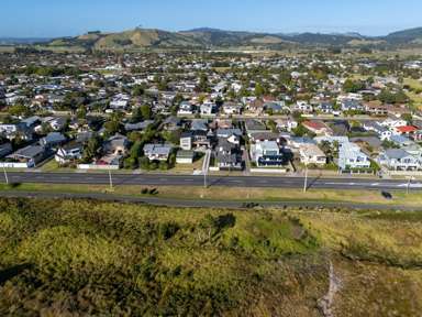 614B Papamoa Beach Road_3