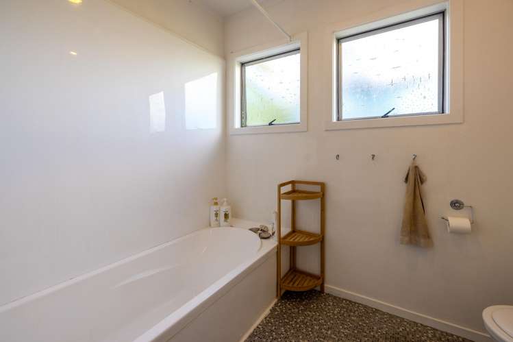 17 Taraire Street Ostend_15