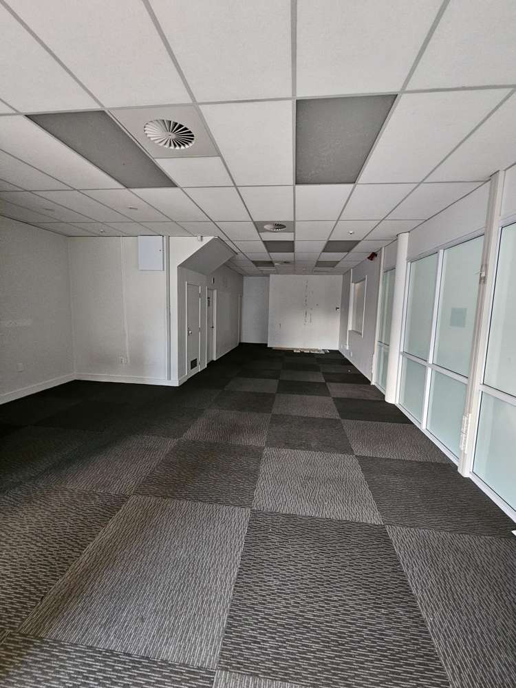 79-83 Beach Road Auckland Central_8