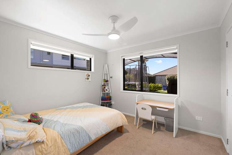 35 Stoneleigh Drive Chartwell_15