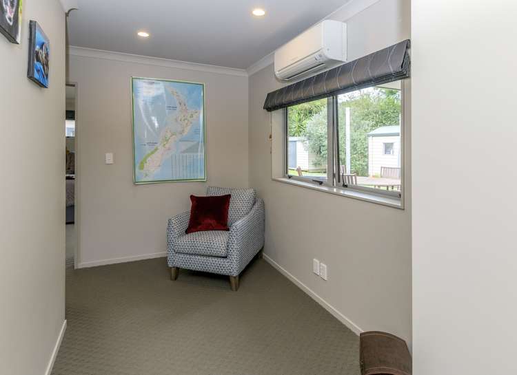 3 Toutouwai Terrace Levin_10