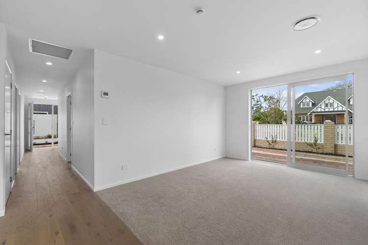 1/11 Tamihana Avenue Fairfield_9