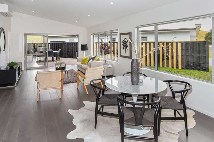 7 Bale Way Pukekohe_12