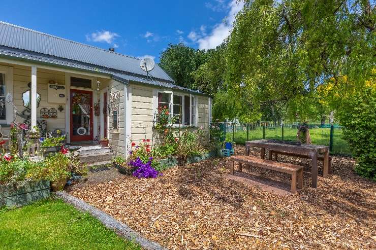 Music producer and Lorde collaborator Joel Little sold his home on Scenic Drive, in Titirangi, Auckland, earlier this year. It was one of the most viewed homes on OneRoof. Photo / Supplied