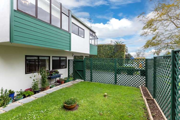 1/20 Hamilton Road Herne Bay_15