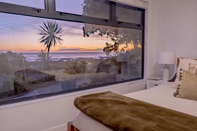 444 The Esplanade Island Bay_3