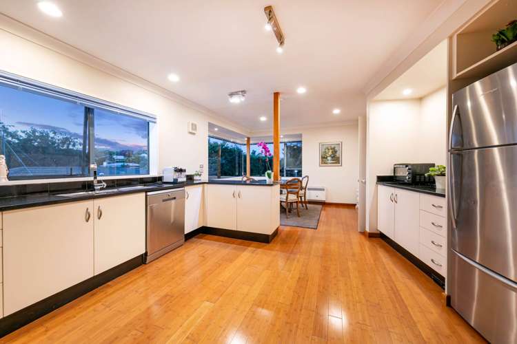 51A Isobel Road Greenhithe_11