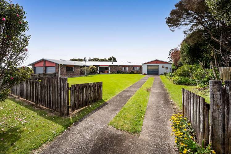 16 Hussey Street Oakura_23