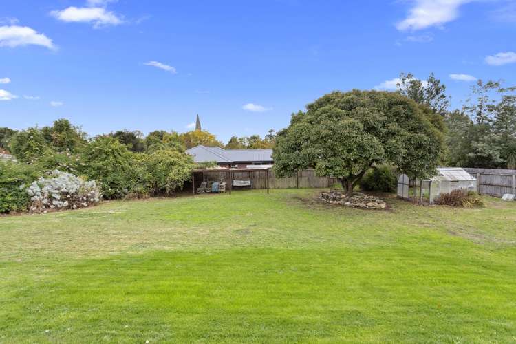 2c Bank Street Amberley_14