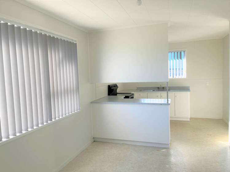 59 Burbank Avenue_0