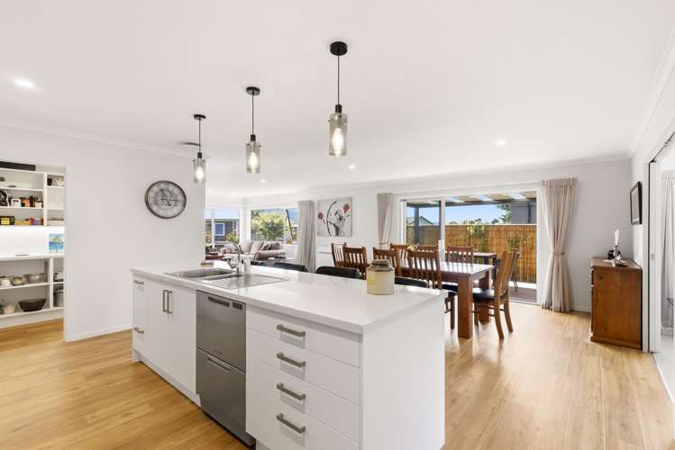 21 Ngahana Place Turangi_6