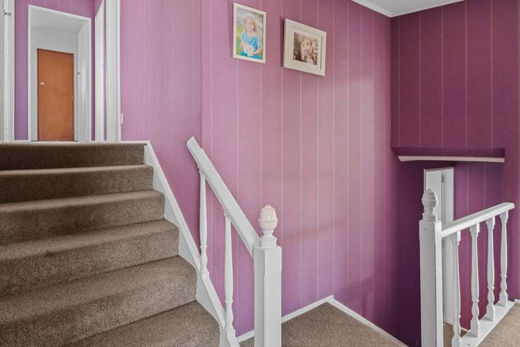 24 Kipling Crescent Stoke_10