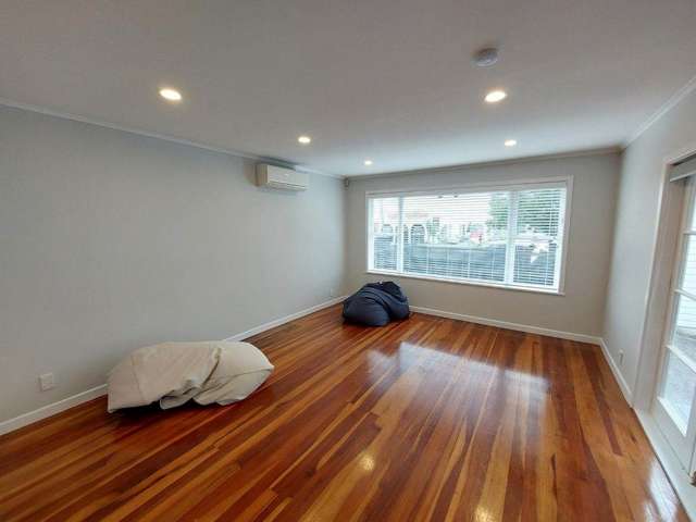 4096 Great North Road Glen Eden_2