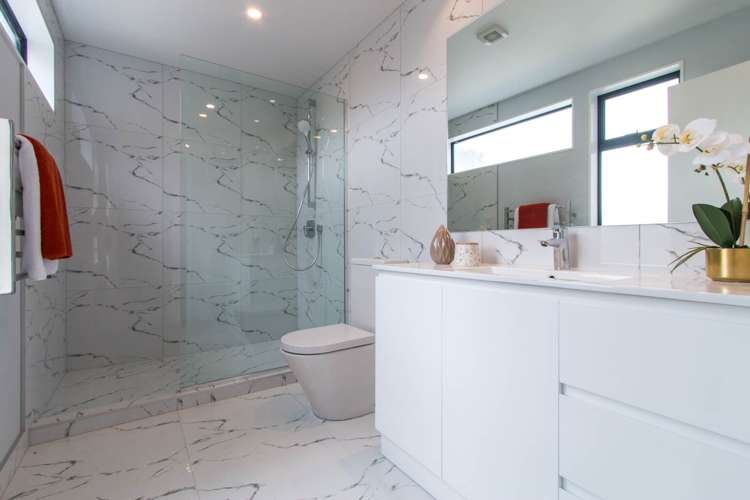 9a Mcquoids Road Flat Bush_15