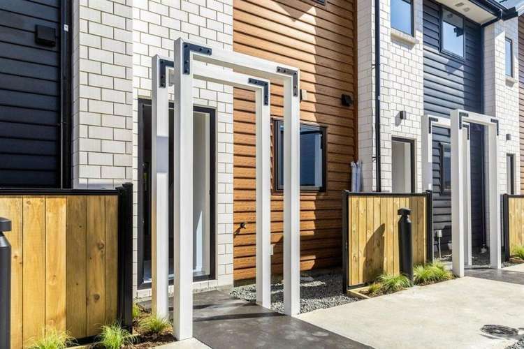 2/172 Don Buck Road Massey_6