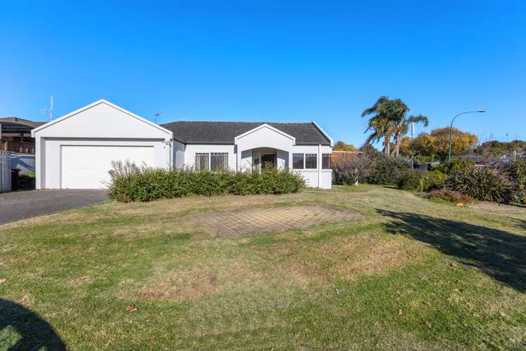 2 Tuscany Place Ohauiti_13