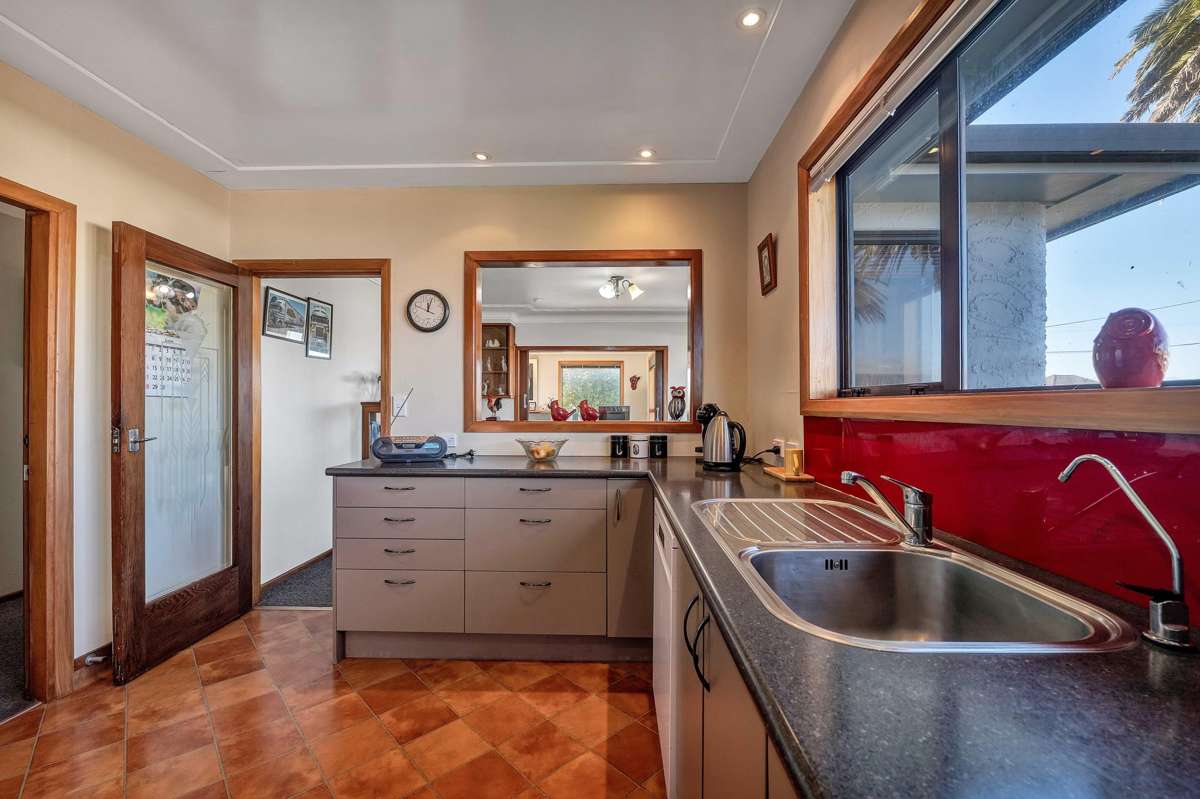 9 Burke Street_5
