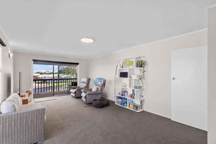 15 Burgess Street Te Aroha_2